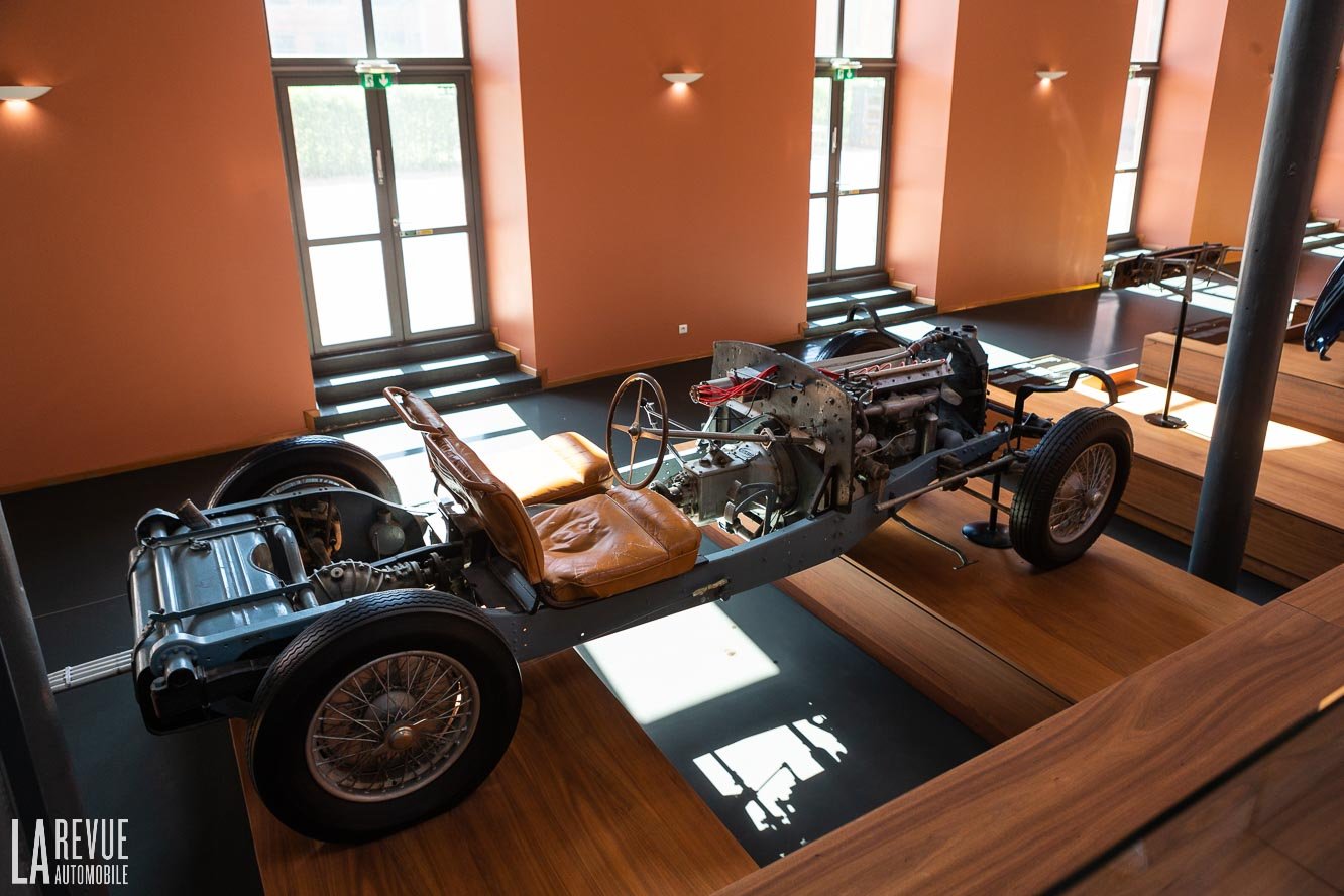 musee-national-de-l-automobile-schlumpf_HD_1.jpg